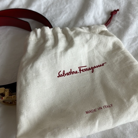 Salvatore Ferragamo Reversible and adjustable Gancini belt - Picture 4 of 7